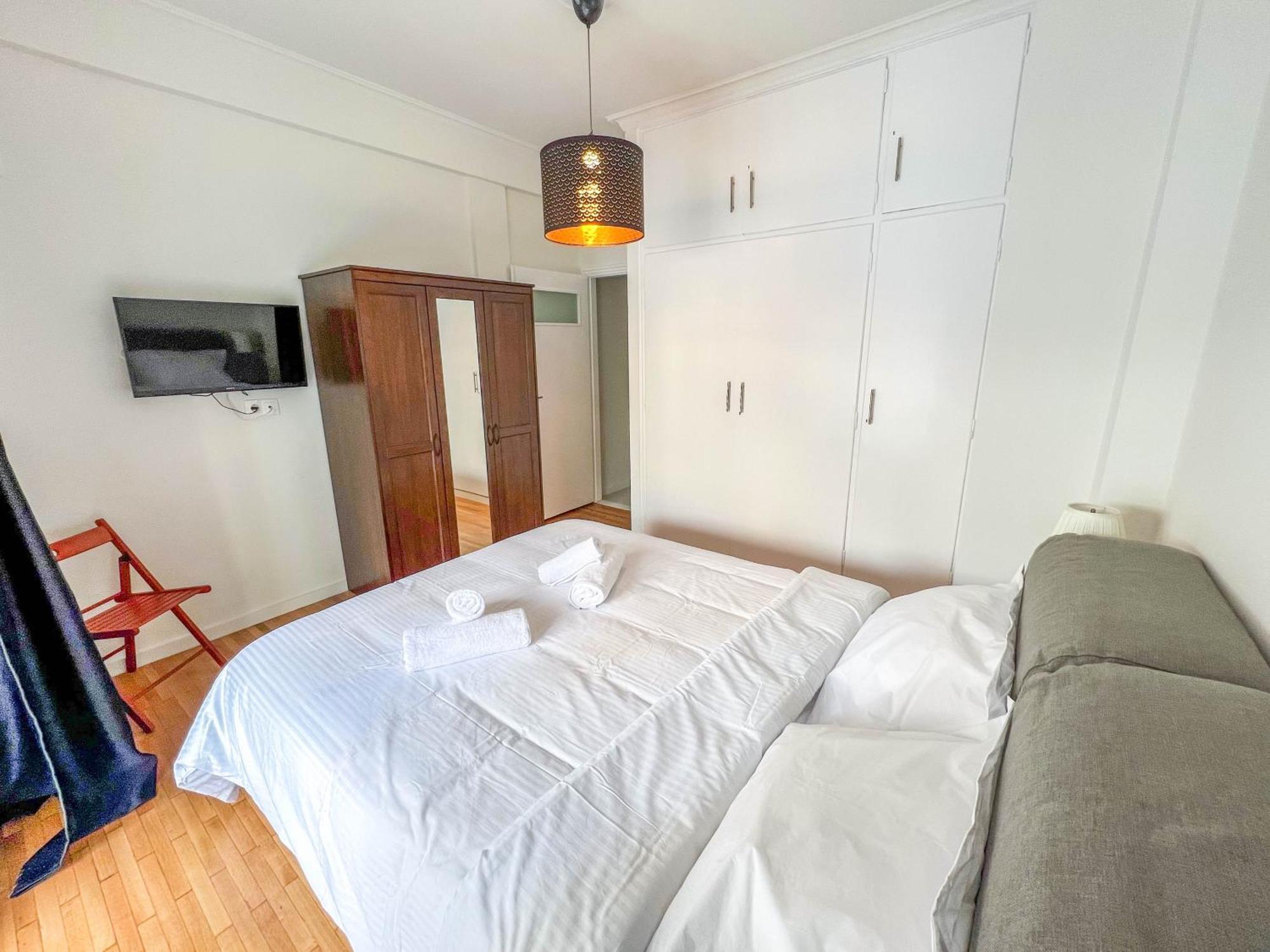 אתונה Family Two Bedroom Apartment Benaki מראה חיצוני תמונה